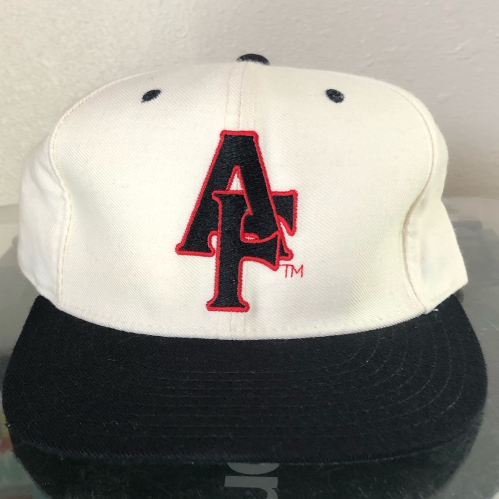 Vintage Atlanta Falcons hat fitted size 7